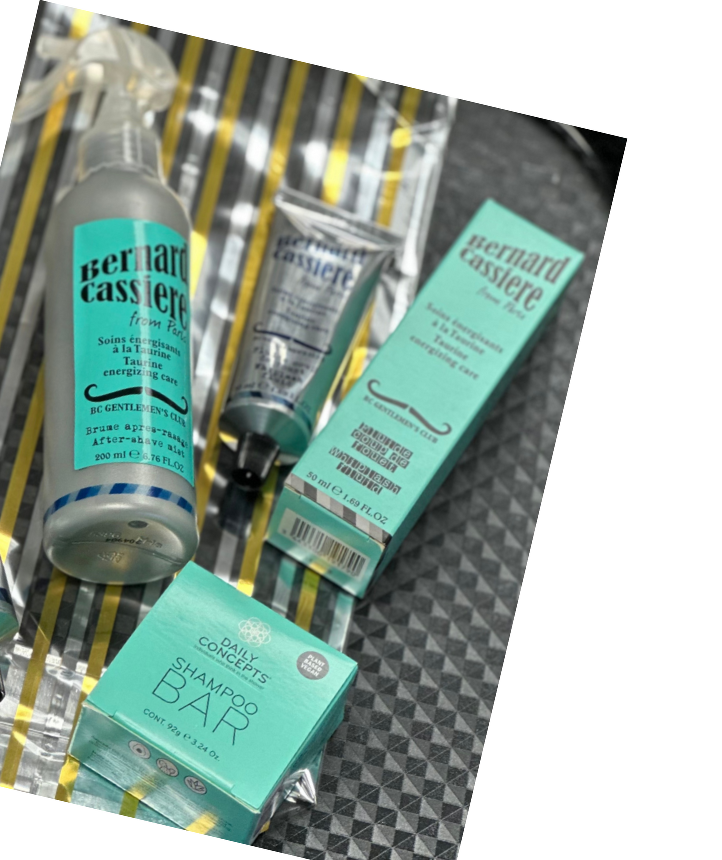MEN'S CARE KIT