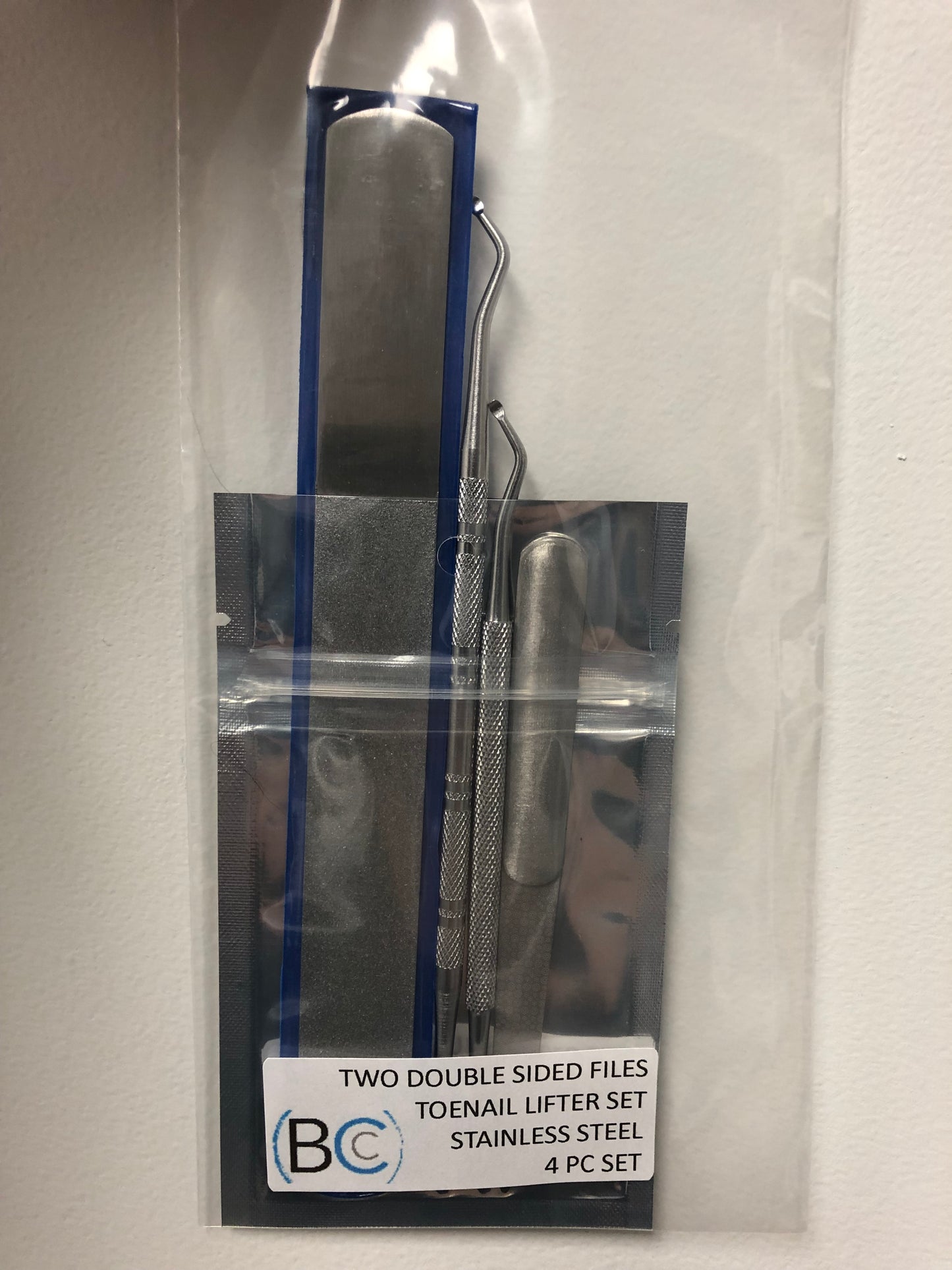 SET OF STAINLESS STEEL NAIL FILES + LIFTERS