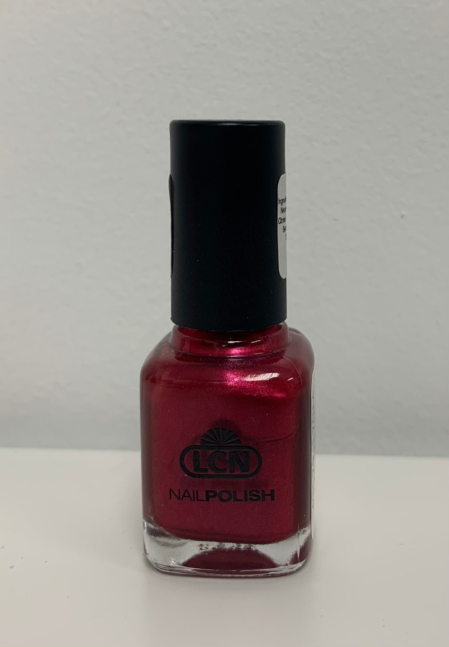 LCN NAIL POLISH - FUCSHIA RED