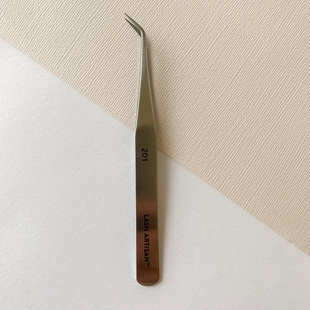 LASH ARTISAN UNIVERSAL TWEEZERS 201