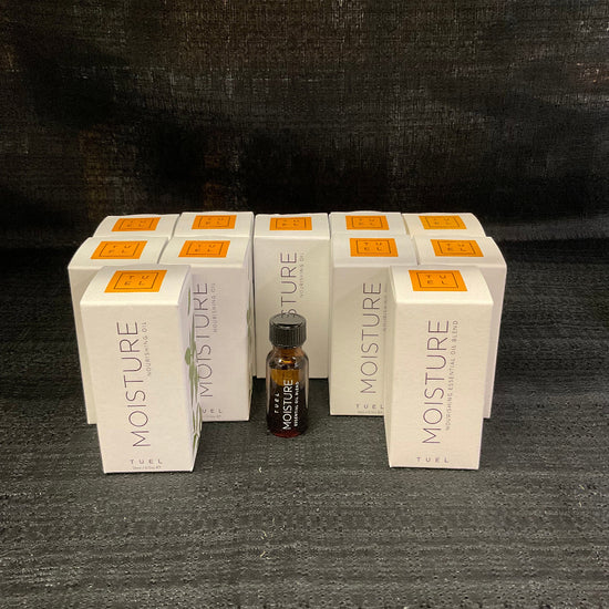 TUEL MOISTURE NOURISHING ESSENTIAL OIL BLEND