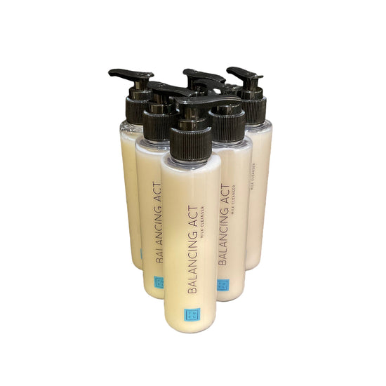 TUEL BALANCING ACT MILK CLEANSER