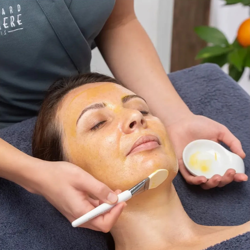 BERNARD CASSIERE BLOOD ORANGE HOLISTIC BEAUTY DETOX INSTITUTE TREATMENT